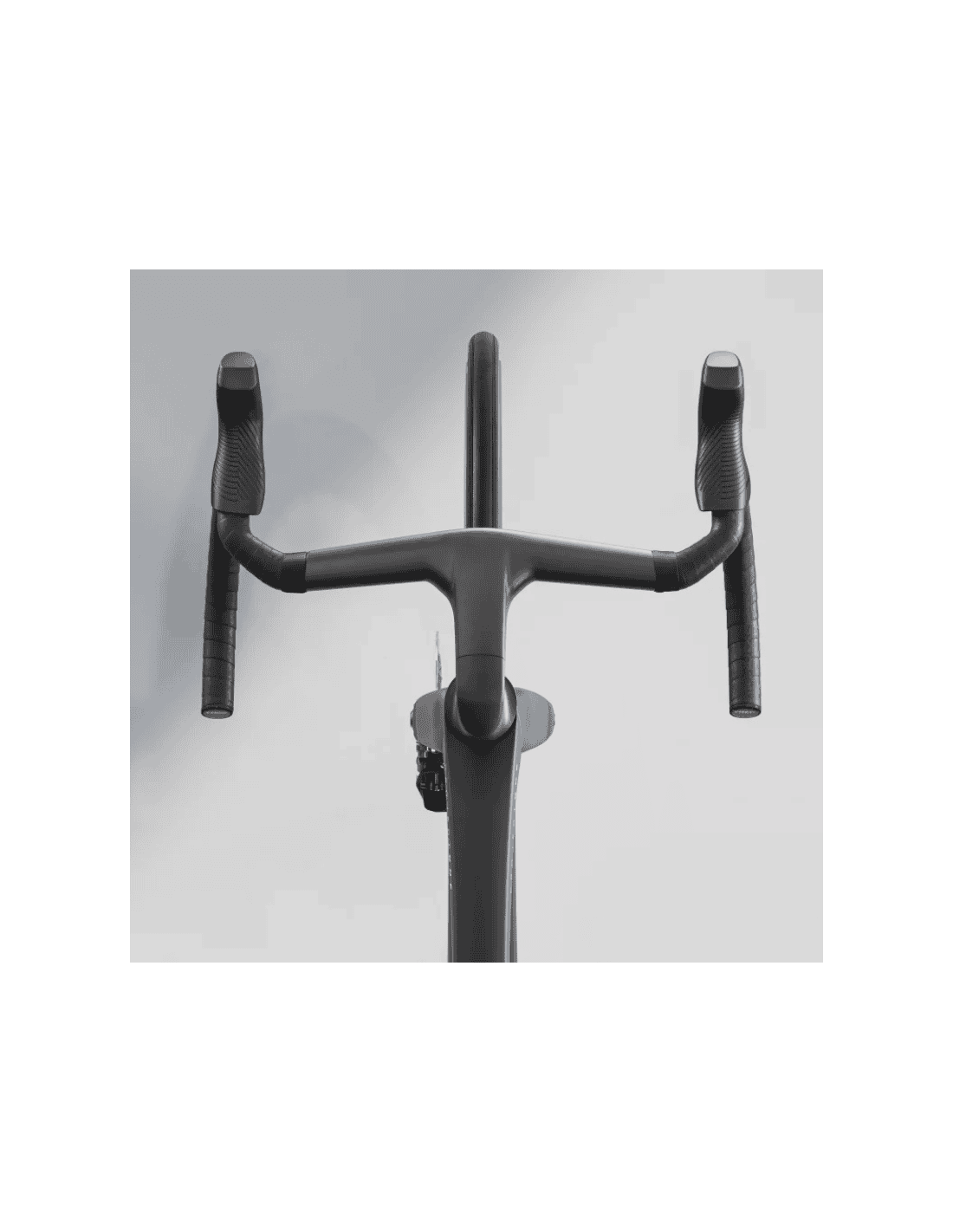 Bicicleta Estrada Trek Madone SLR 8 AXS Gen 8 2025 - Image 2